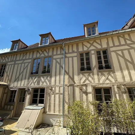 Le Paon D'or - En Plein Coeur Du Vieux